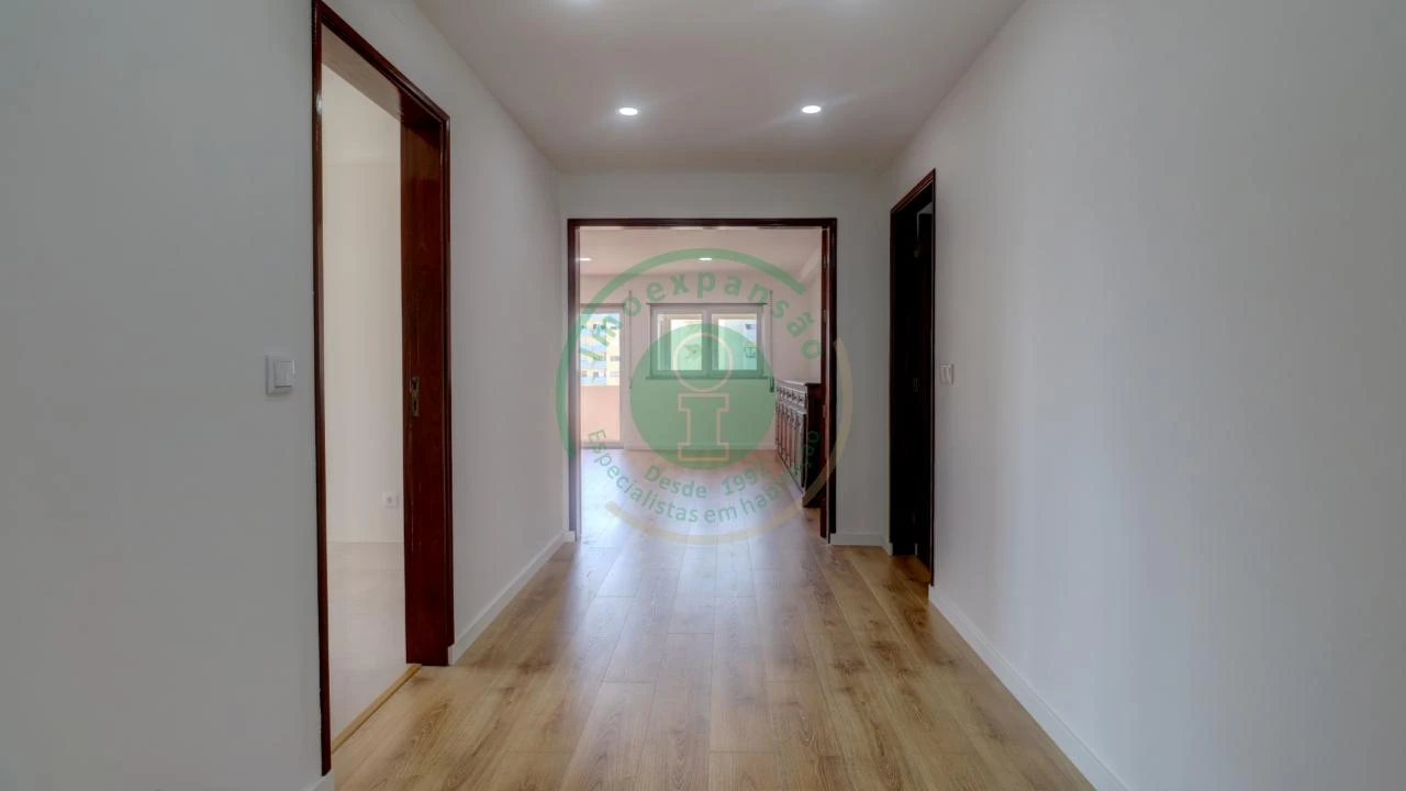 Apartamento T3 para Venda em Buarcos Foto 1