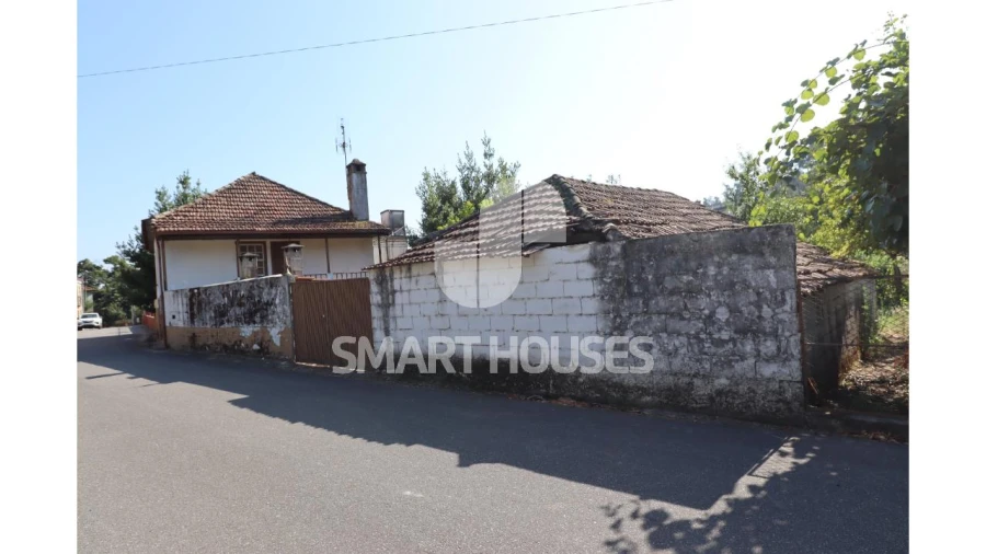 Moradia T2 para Venda em Santa Comba Dão e Couto do Mosteiro Foto 2