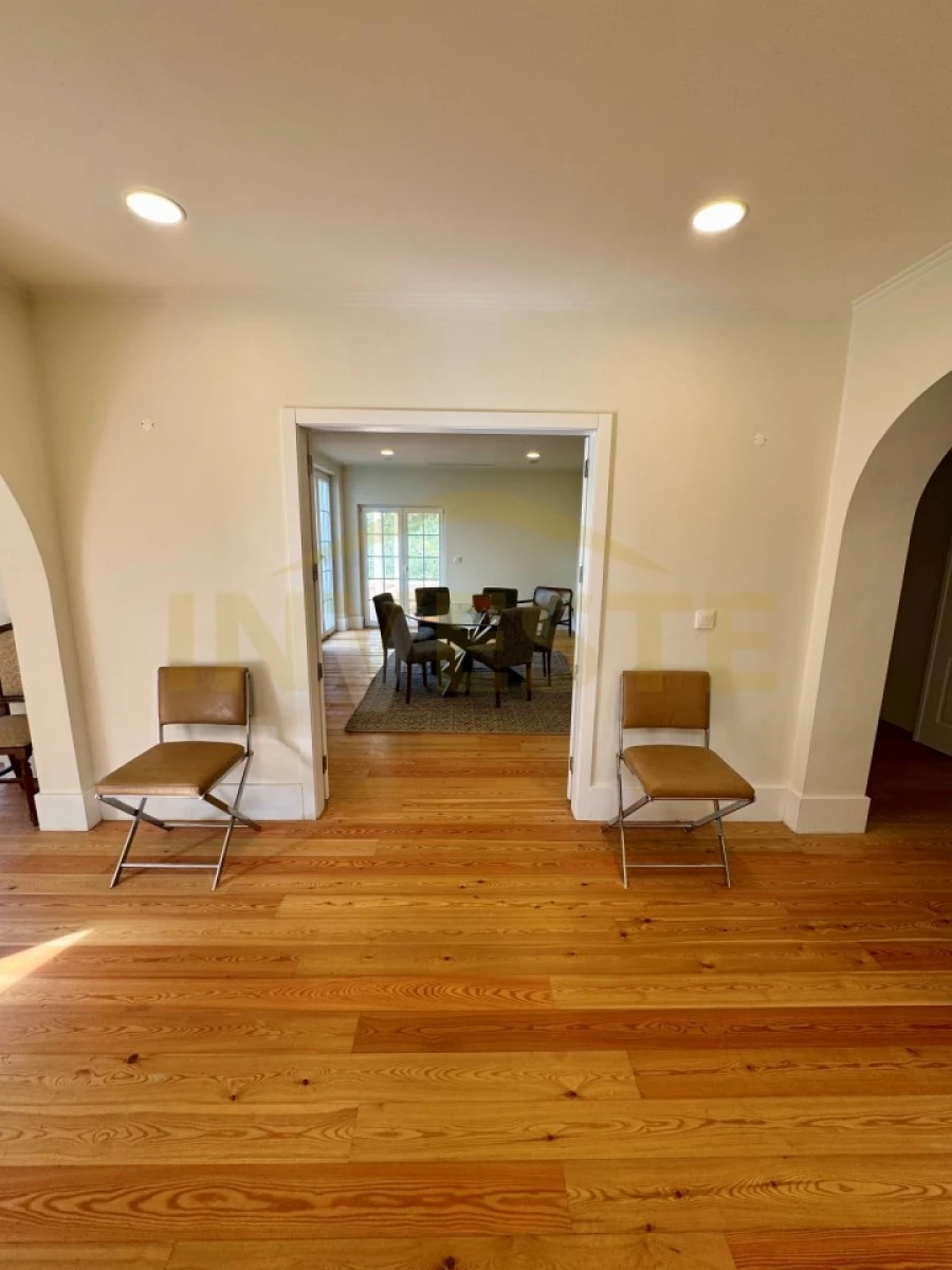 Moradia T4 para Arrendamento em Santa Maria e São Miguel, São Martinho, São Pedro Penaferrim Foto 7