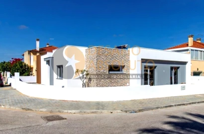 Moradia T4 para Venda em Azeitão (São Lourenço e São Simão)