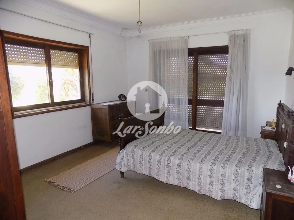 Moradia T3 para Venda em Guilhabreu Foto 6