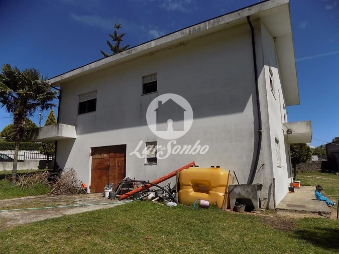 Moradia T3 para Venda em Guilhabreu Foto 1