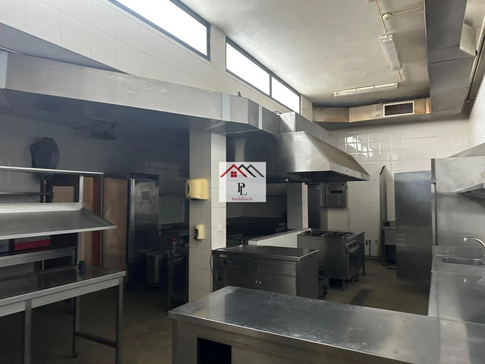 Loja para Venda em Ançã Foto 27