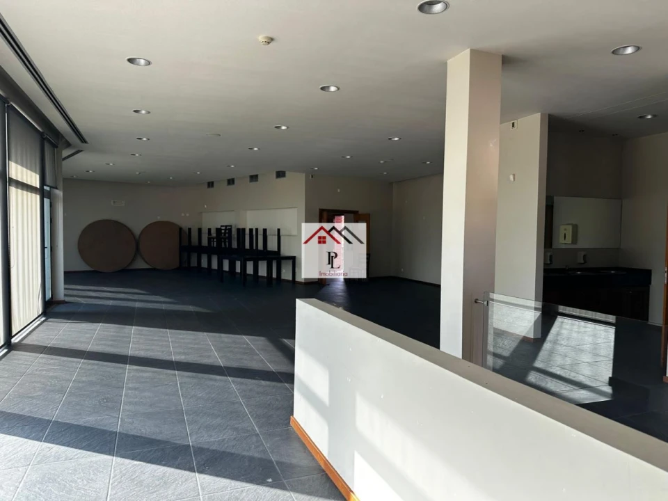 Loja para Venda em Ançã Foto 45