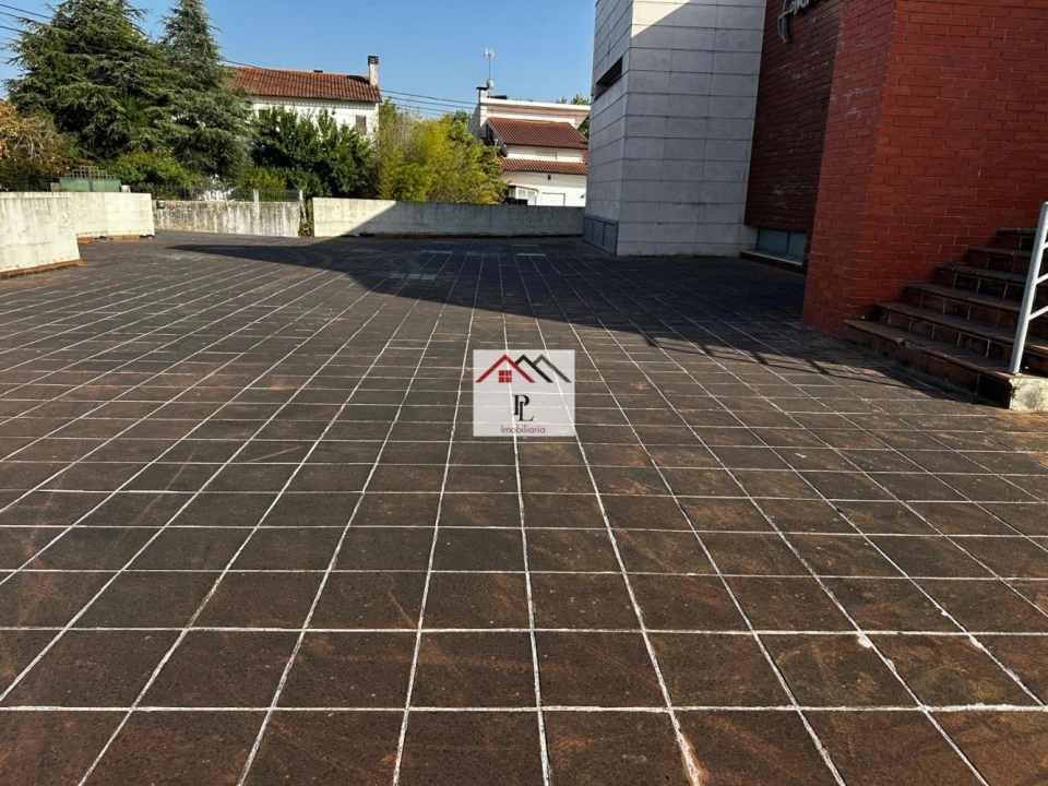 Loja para Venda em Ançã Foto 33