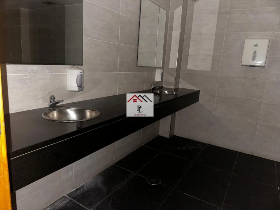 Loja para Venda em Ançã Foto 29