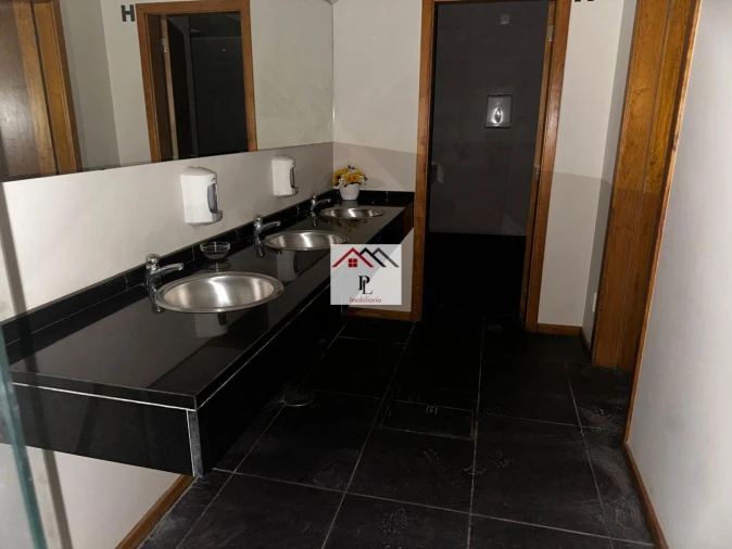 Loja para Venda em Ançã Foto 15