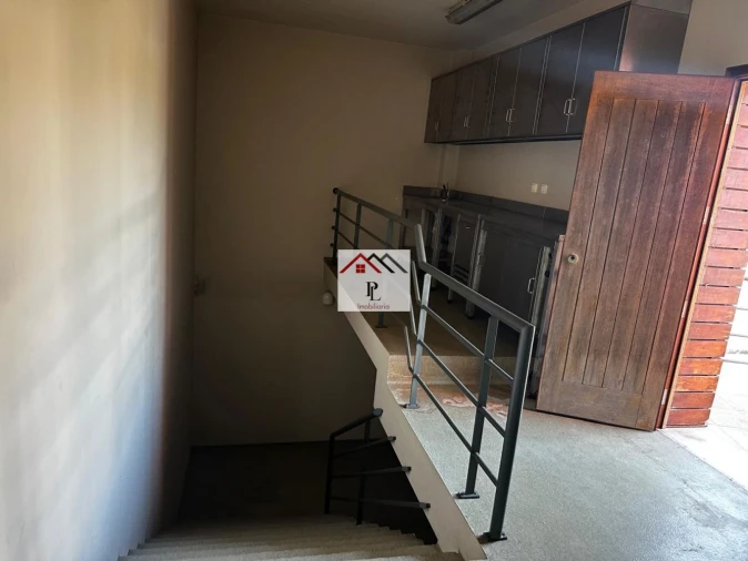 Loja para Venda em Ançã Foto 25