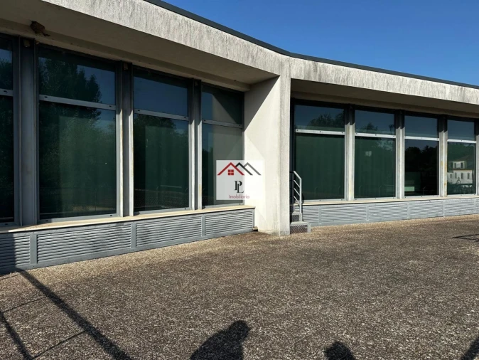 Loja para Venda em Ançã Foto 35