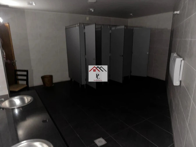 Loja para Venda em Ançã Foto 8