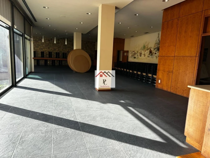 Loja para Venda em Ançã Foto 32