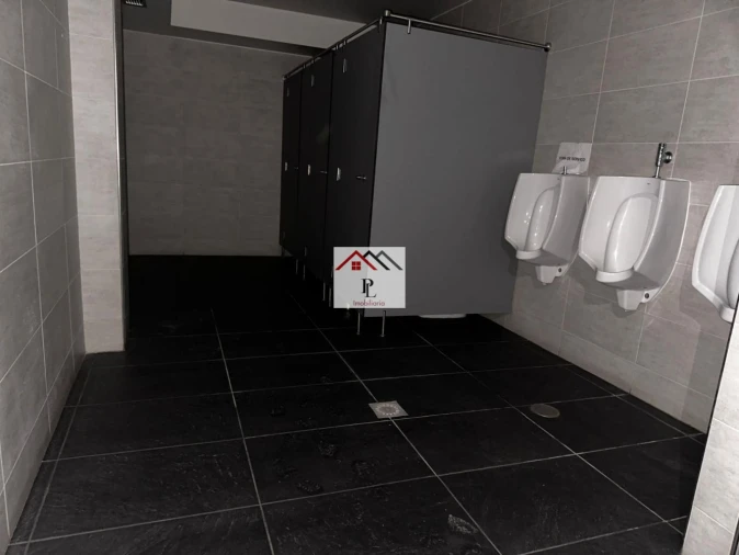 Loja para Venda em Ançã Foto 28