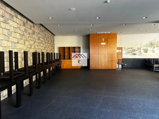 Loja para Venda em Ançã Foto 3