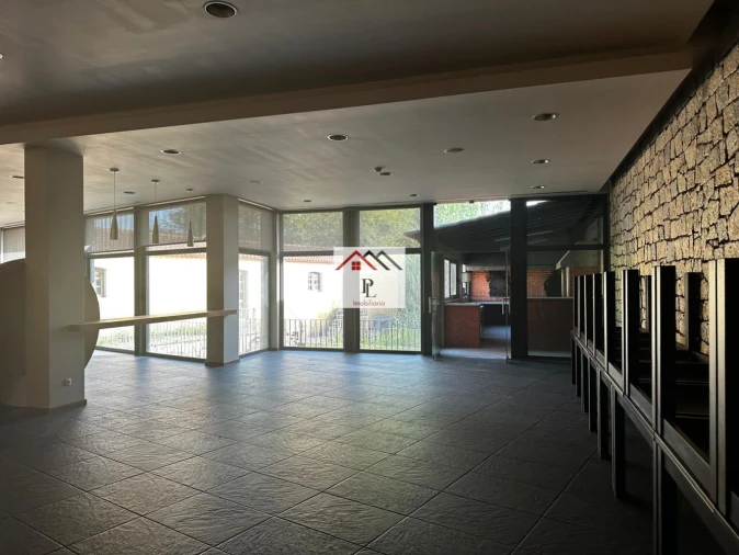 Loja para Venda em Ançã Foto 18