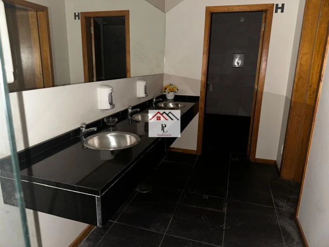 Loja para Venda em Ançã Foto 26