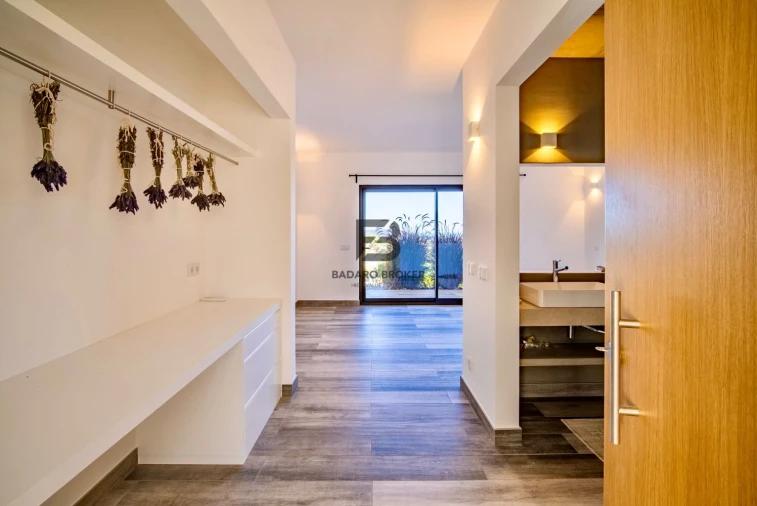 Moradia T0 para Venda em Boliqueime Foto 45