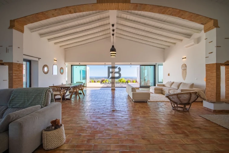 Moradia T0 para Venda em Boliqueime Foto 43