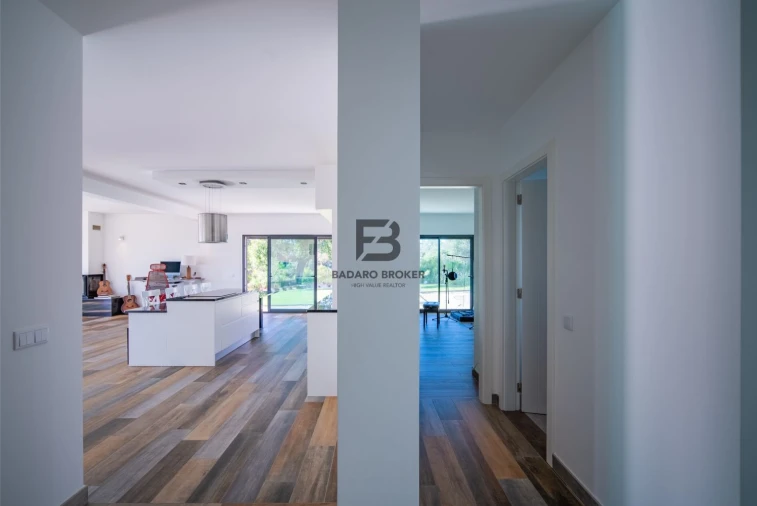 Moradia T0 para Venda em Boliqueime Foto 12