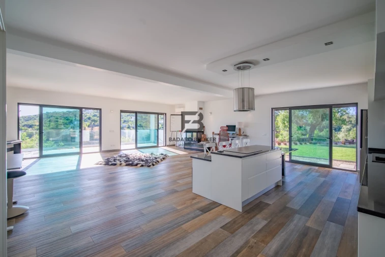 Moradia T0 para Venda em Boliqueime Foto 39