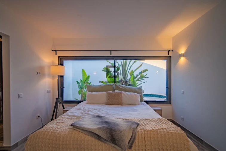 Moradia T0 para Venda em Boliqueime Foto 32