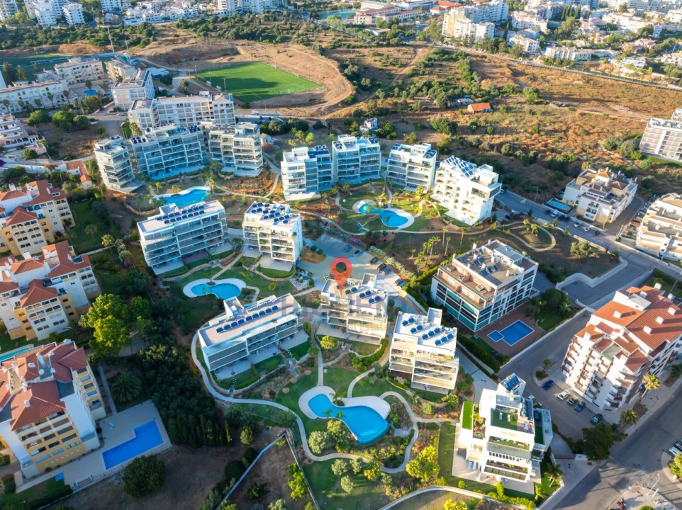 Apartamento T2 para Venda em Portimão Foto 38
