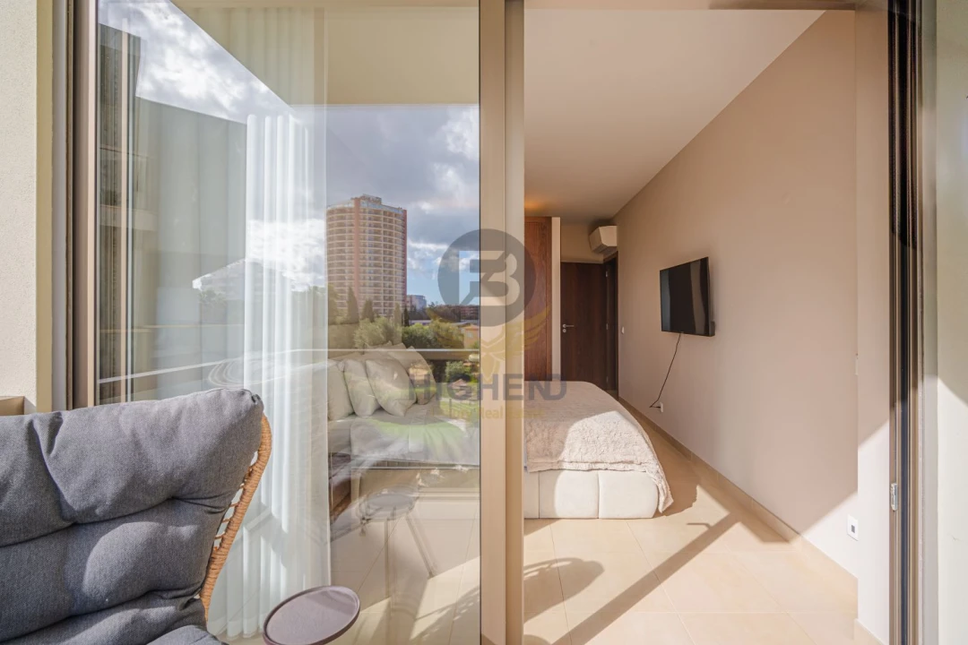 Apartamento T2 para Venda em Portimão Foto 16