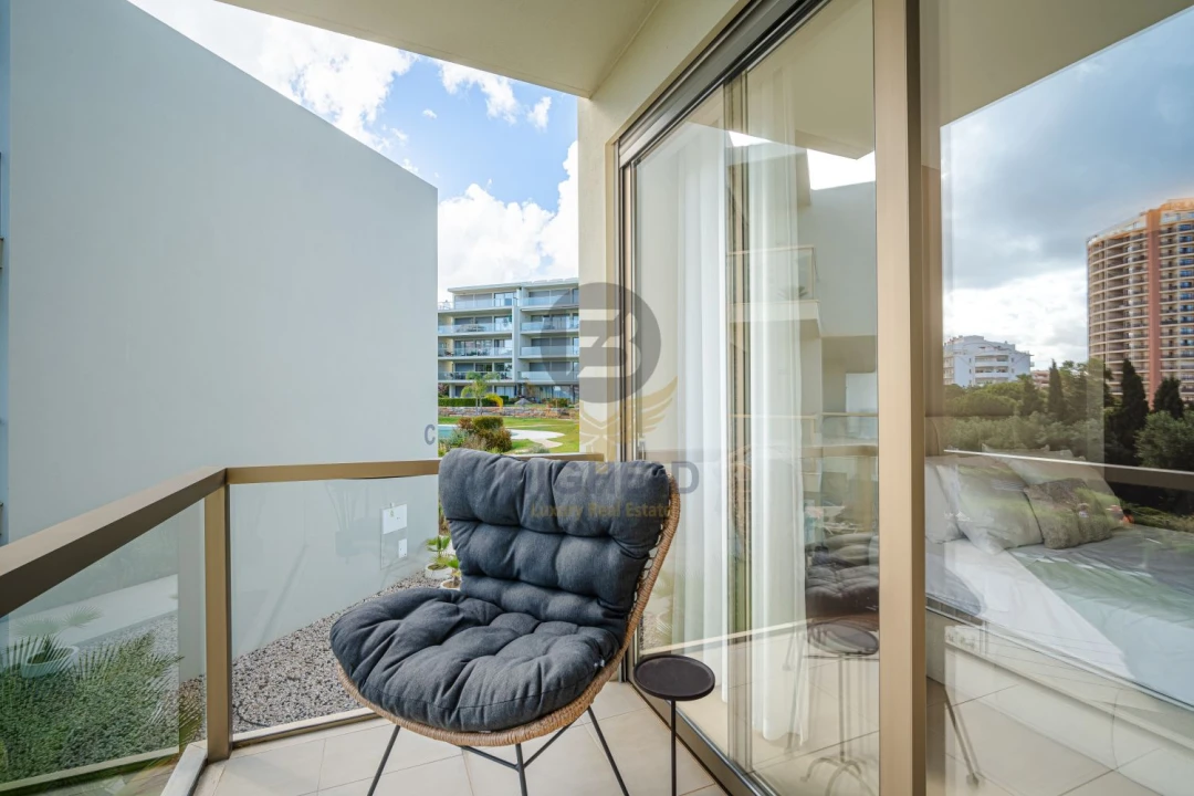 Apartamento T2 para Venda em Portimão Foto 15