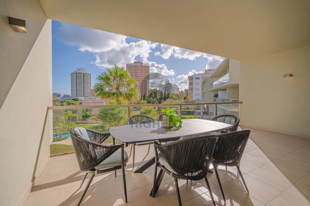 Apartamento T2 para Venda em Portimão Foto 24