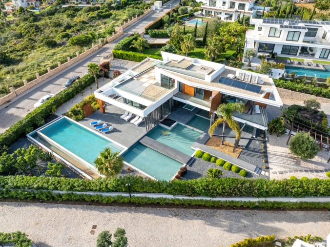 Moradia T4 para Venda em Lagoa e Carvoeiro Foto 13