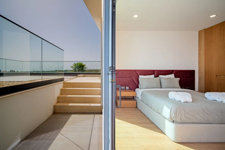 Moradia T4 para Venda em Lagoa e Carvoeiro Foto 38