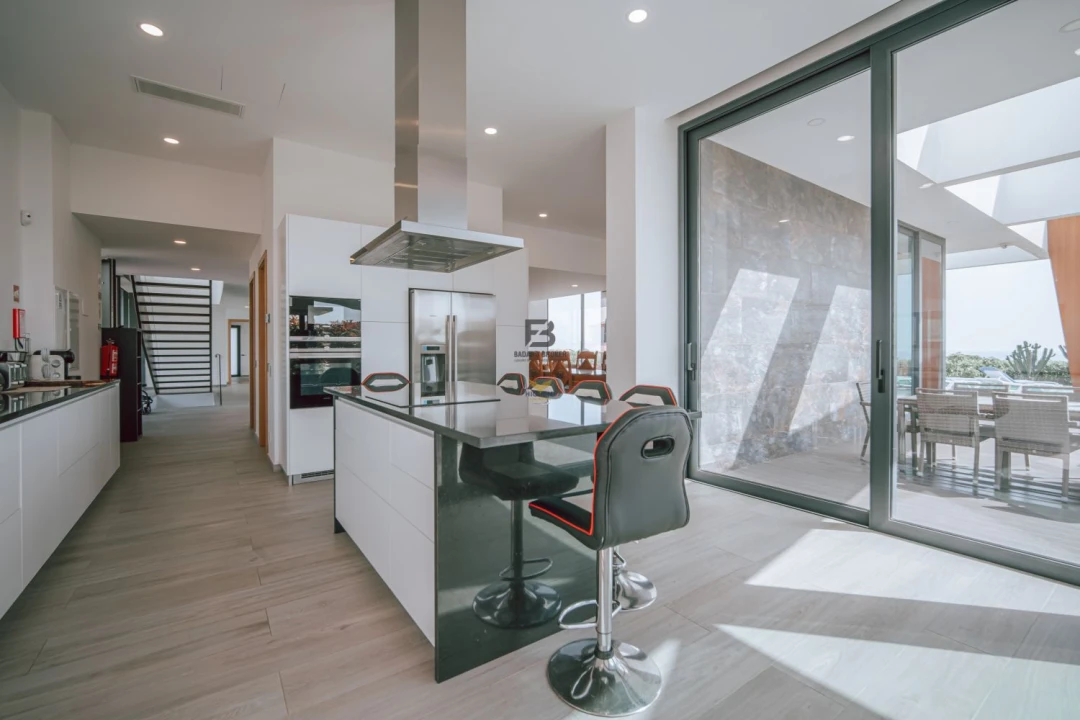 Moradia T4 para Venda em Lagoa e Carvoeiro Foto 19