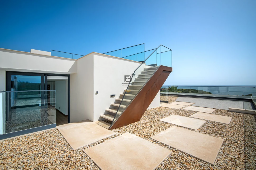 Moradia T4 para Venda em Lagoa e Carvoeiro Foto 28