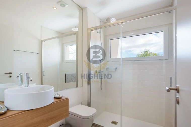 Apartamento T1 para Venda em Estômbar e Parchal Foto 20