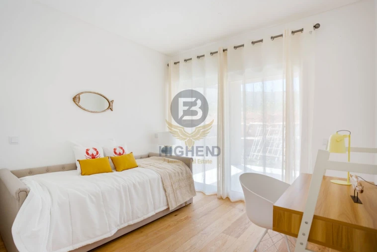 Apartamento T1 para Venda em Estômbar e Parchal Foto 13