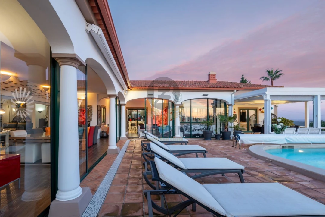 Moradia T3 para Venda em Boliqueime Foto 3