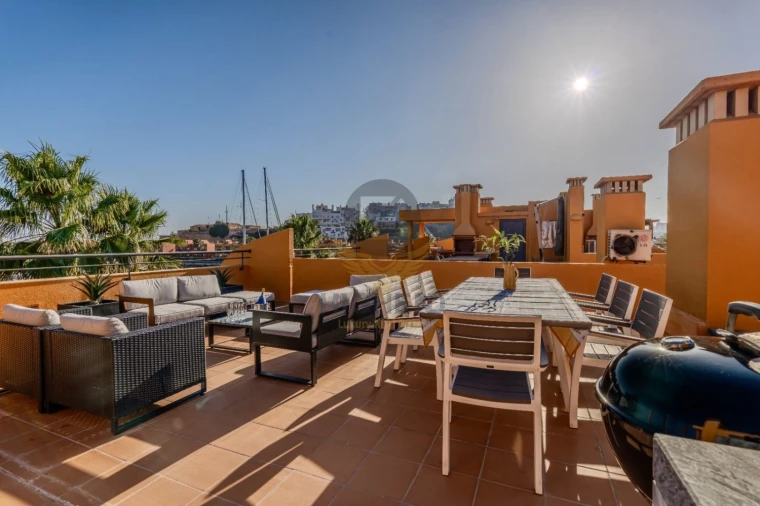 Apartamento T2 para Venda em Portimão Foto 21