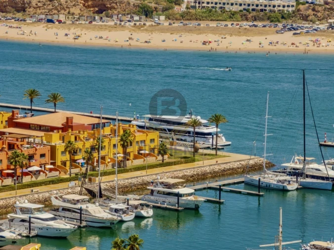 Apartamento T2 para Venda em Portimão Foto 5