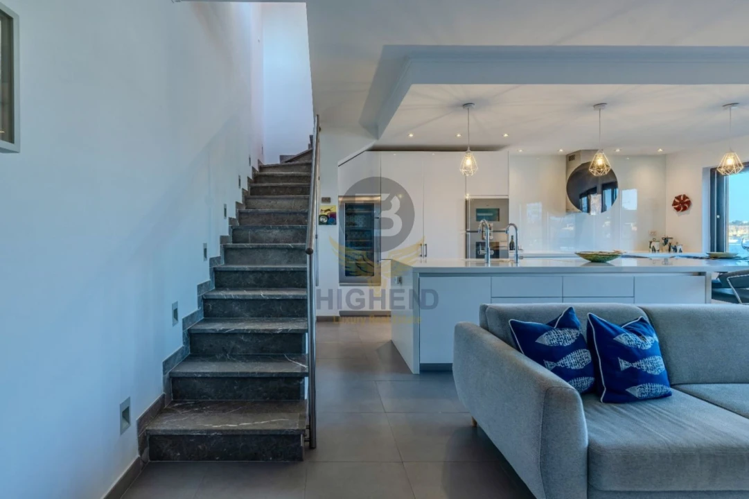 Apartamento T2 para Venda em Portimão Foto 25