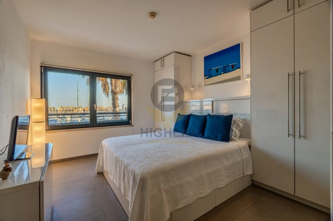 Apartamento T2 para Venda em Portimão Foto 42