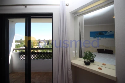 Apartamento T1 para Venda em Albufeira e Olhos de Água