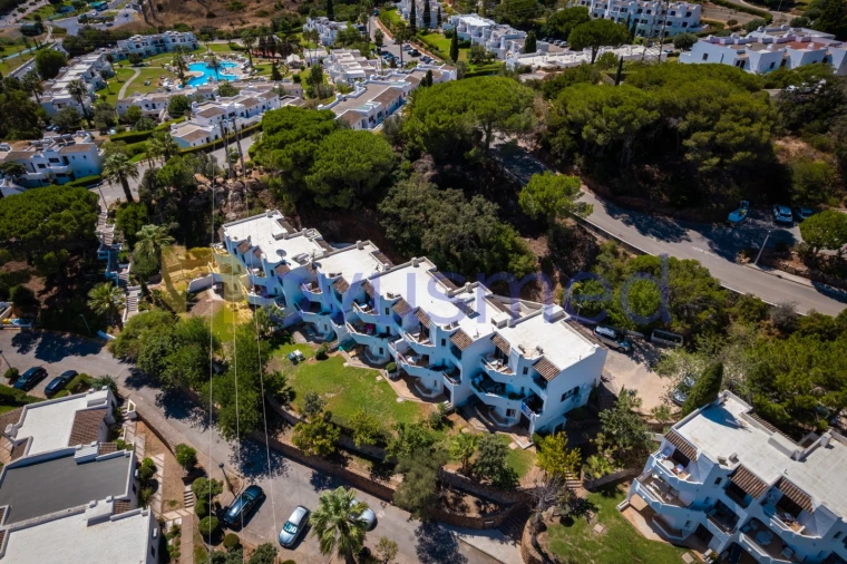 Apartamento T1 para Venda em Albufeira e Olhos de Água Foto 57