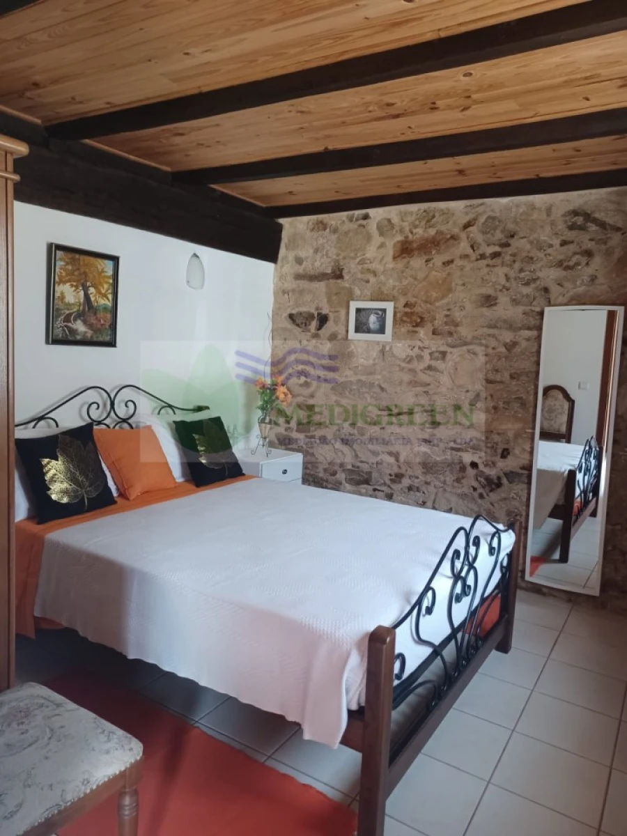 Moradia T5 para Venda em Cedrim e Paradela Foto 18