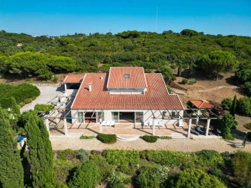 Moradia T7 para Venda em Sesimbra (Castelo)