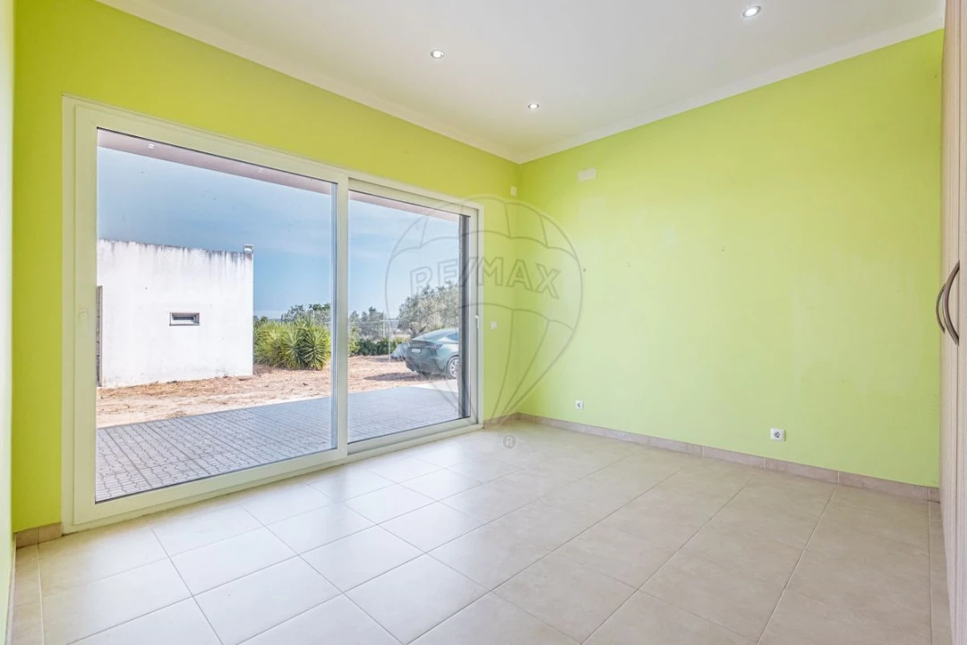 Moradia T4 para Venda em Fazendas de Almeirim Foto 21