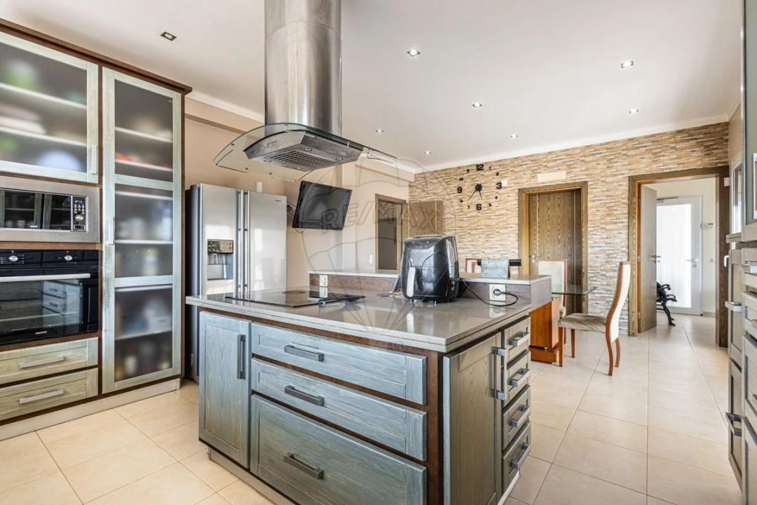 Moradia T4 para Venda em Fazendas de Almeirim Foto 11