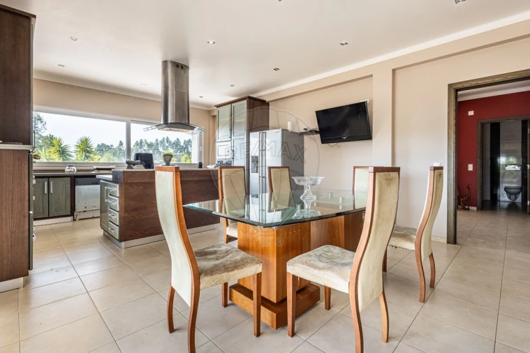 Moradia T4 para Venda em Fazendas de Almeirim Foto 19