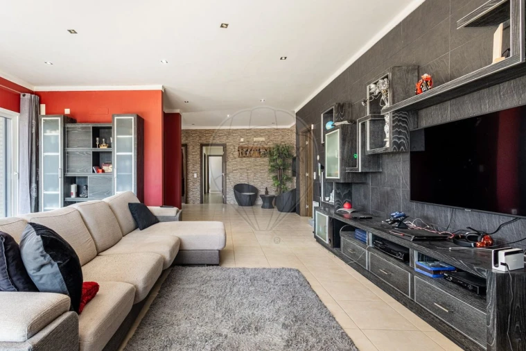 Moradia T4 para Venda em Fazendas de Almeirim Foto 17