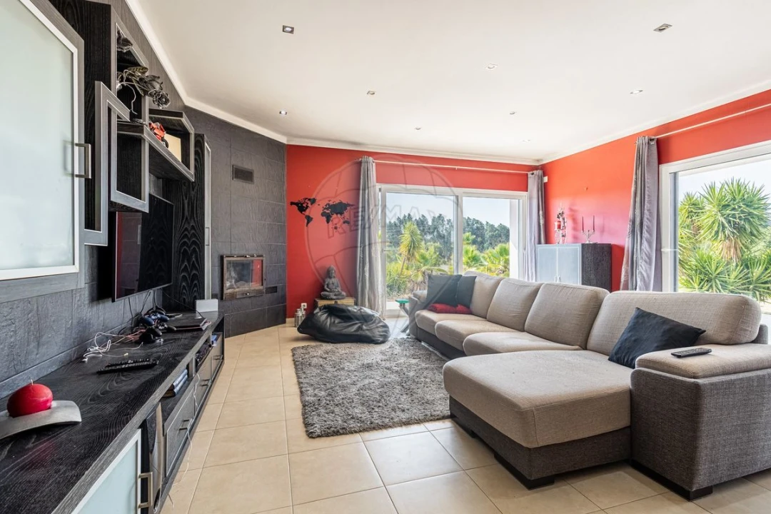 Moradia T4 para Venda em Fazendas de Almeirim Foto 12