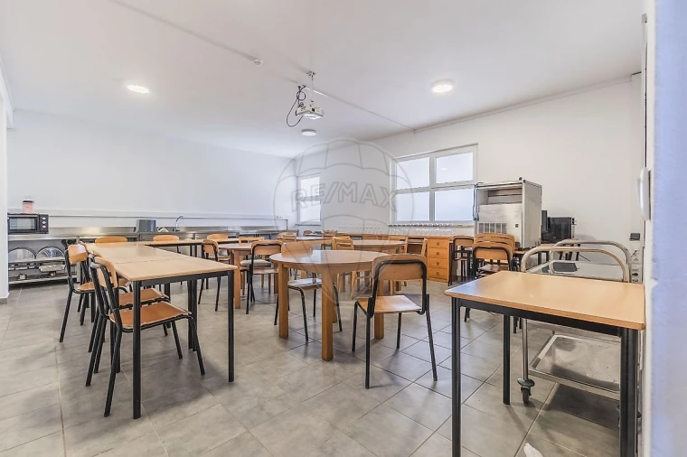 Negócio para Venda em Peniche Foto 38