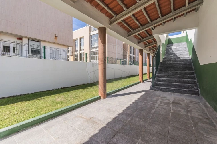 Negócio para Venda em Peniche Foto 27